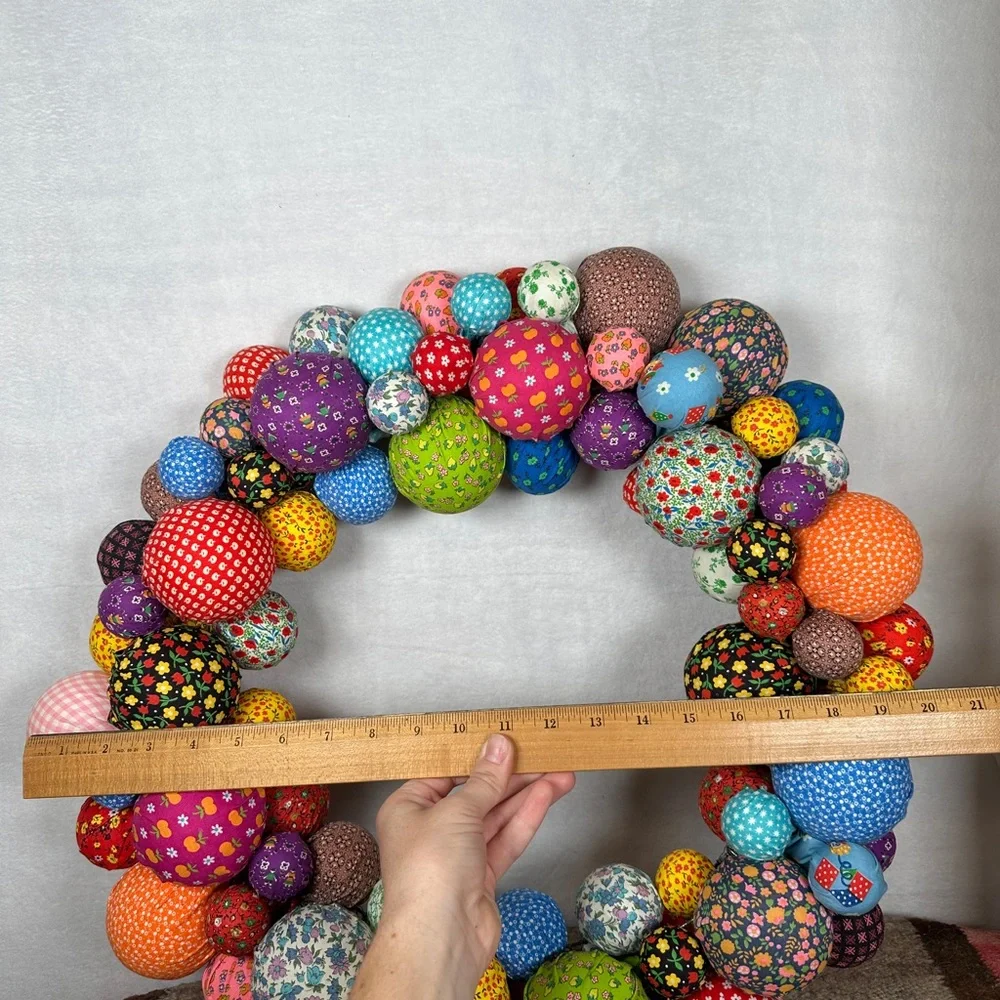 Colorful Fabric Ball Wreath vintage retro 50s‎ 60s